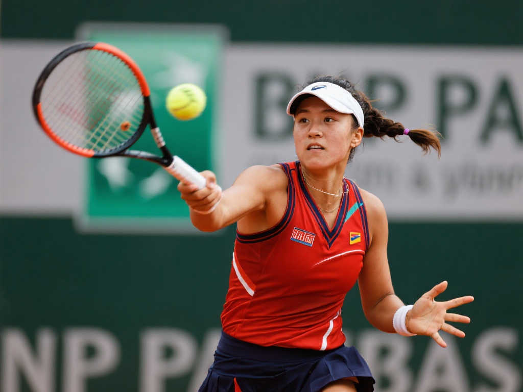 郑钦文周五红土赛场首战，迎战克鲁格与波塔波娃的胜者